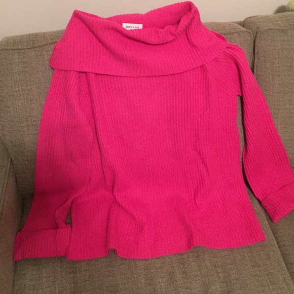 100% cashmere pink cowl neck sweater