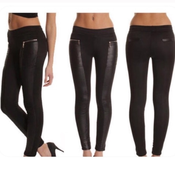 Vegan Leather Leggins