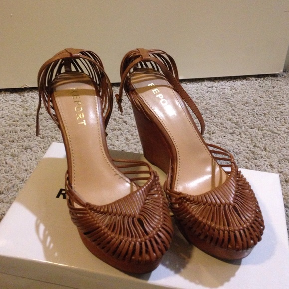 Brown wedges