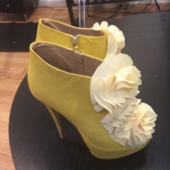 Giuseppe Zanotti bootie(Seen on NICKI MANAJ) - Picture 2 of 4