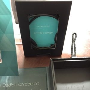 Fitbit Surge - Reposh , didn't fit husband :(