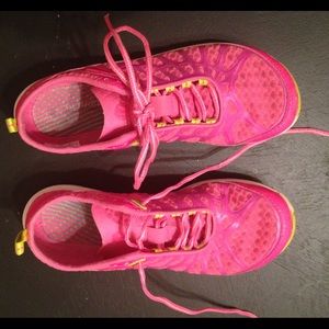 Merrell cross training shoes! Worn a few times