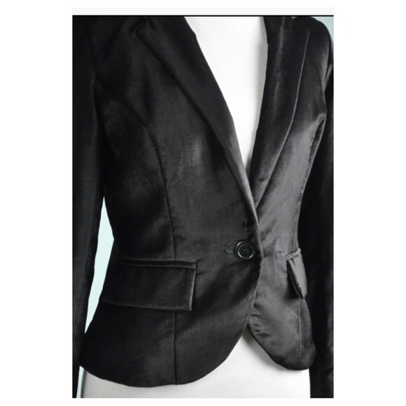 🚫Sold🚫Anthropologie Freisiar Velvet Blazer - Picture 3 of 4