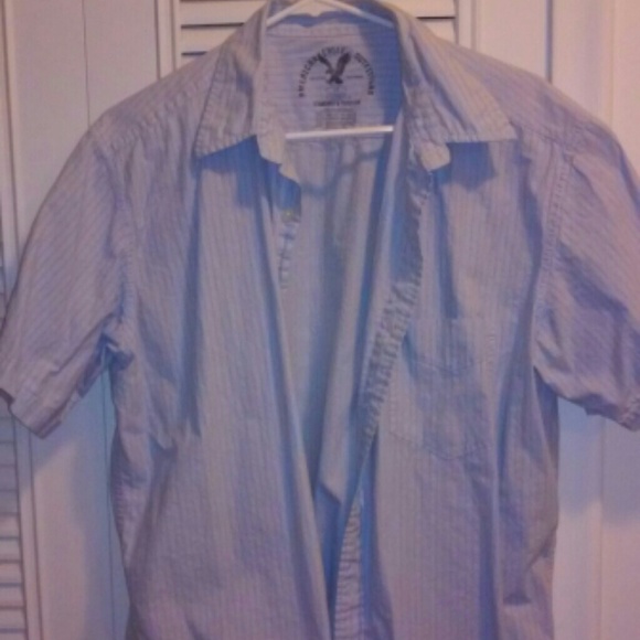 American Eagle button up shit