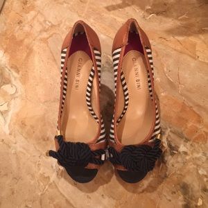 Gianni Bini size 7.5