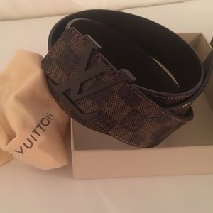 Louis Vuitton Men's Belt