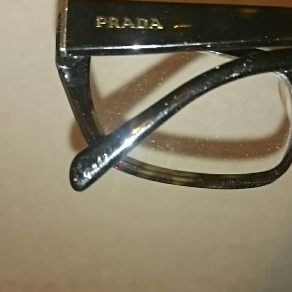 Added photos prada - Picture 4 of 4