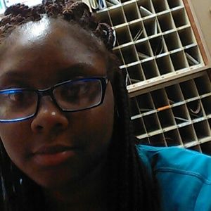 Meet your Posher, Alisha