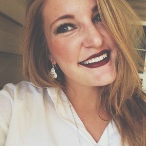 Meet your Posher, Becky