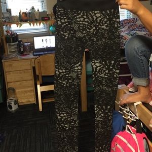 Skinny grey and black leggings!