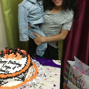 Meet your Posher, Jennaya