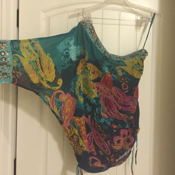 Gorgeous one sleeve top multicolor with rinestones