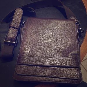 Kenneth Cole New York Brown Leather Messenger Bag
