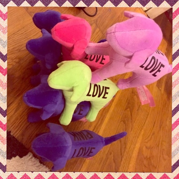 2 for 1!!!VICTORIAS SECRET PINK DOGS