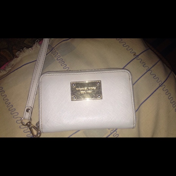 Michael Kors wallet