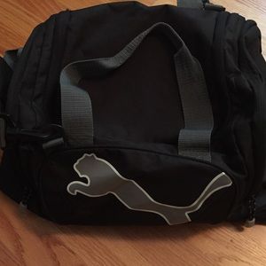 Puma Duffle Bag - black