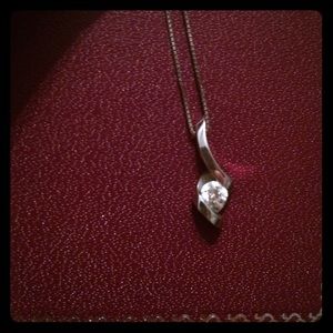 14KW 1/4 CT Round Diamond Sirena necklace