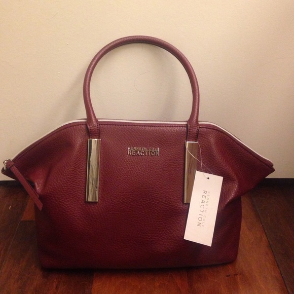 Kenneth Cole | Reaction Purse BRAND NEW