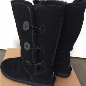 Women's Australian UGH talk winter boots size 7