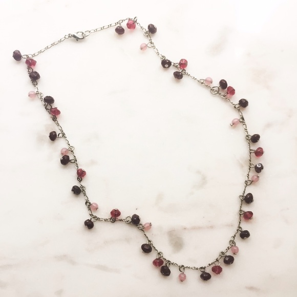 Jewelry - 🍭 Pink and Burgundy Beaded Choker Necklace