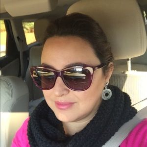 Meet your Posher, Janaina