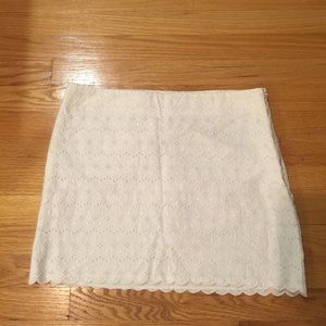 Vineyard vines eyelet skirt