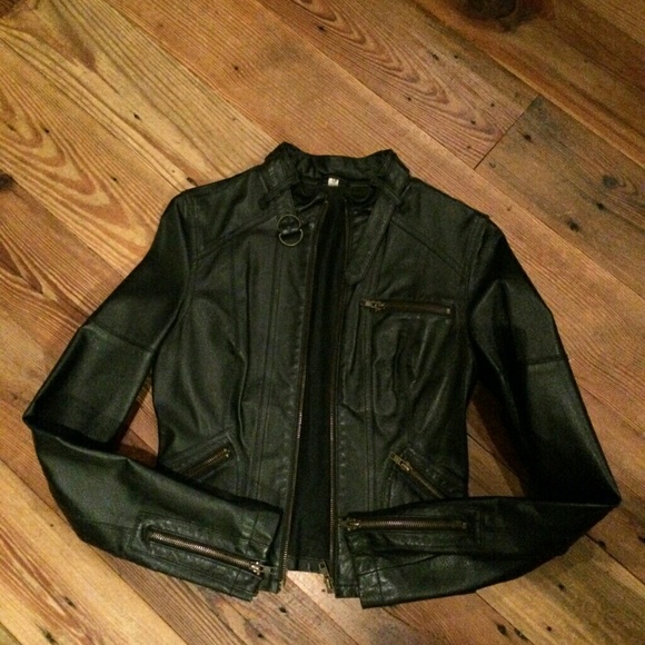 Leather jacket - Picture 2 of 3