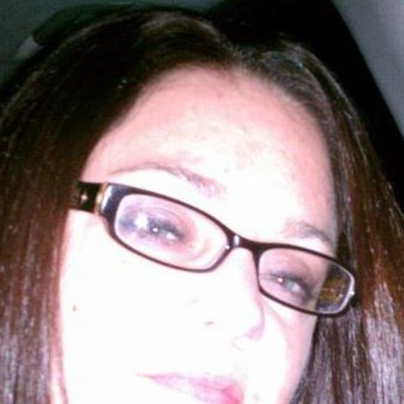 Meet your Posher, Jennifer - Picture 1 of 1