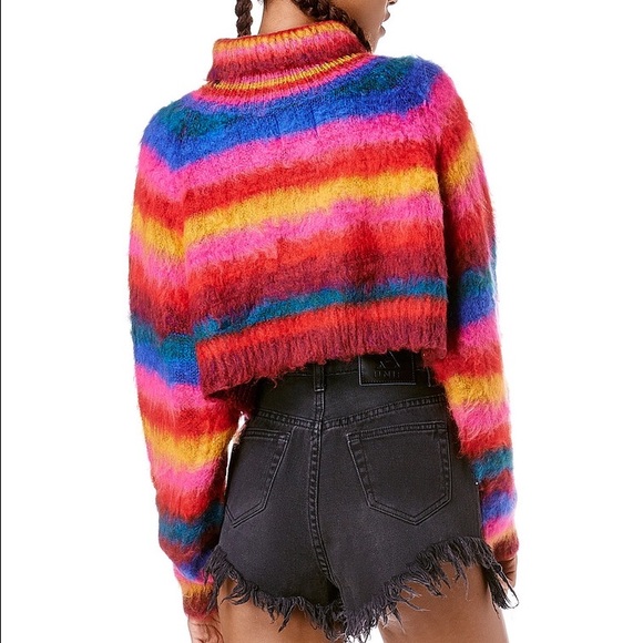 Unif Murano Crop Sweater - Picture 2 of 4