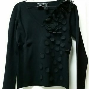Black L/S shirt with flower detail