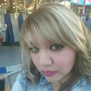 Meet your Posher, Nathaly