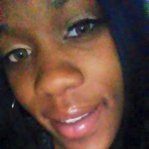 Meet your Posher, Niya