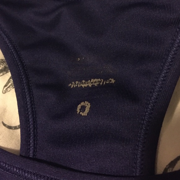 Nike Dri-Fit Sports Bra, Small - Picture 3 of 4