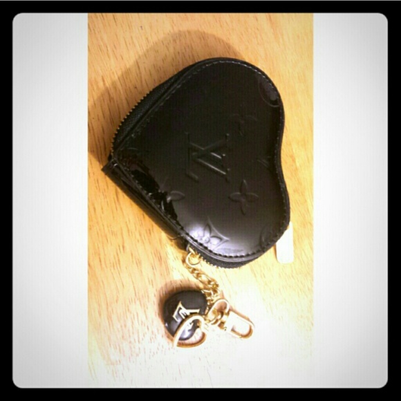 BLACK LV  coin purse