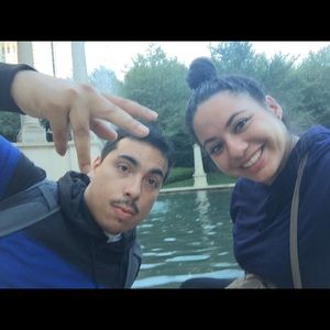 Meet your Posher, Isabel