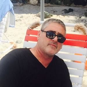 Meet your Posher, Eli