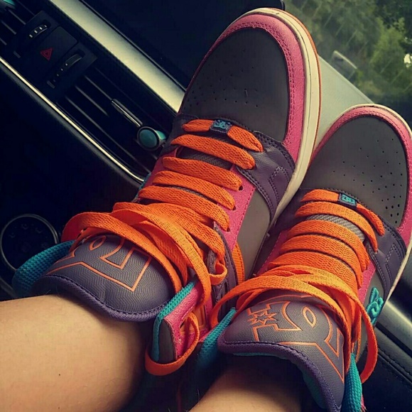 DC shoes