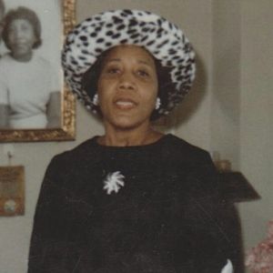 Meet your Posher, Brooke