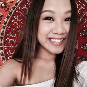 Meet your Posher, Hlee