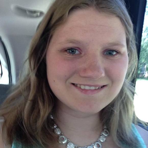 Meet your Posher, Valerie