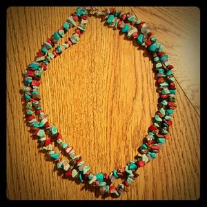 Turquoise red stone short necklace