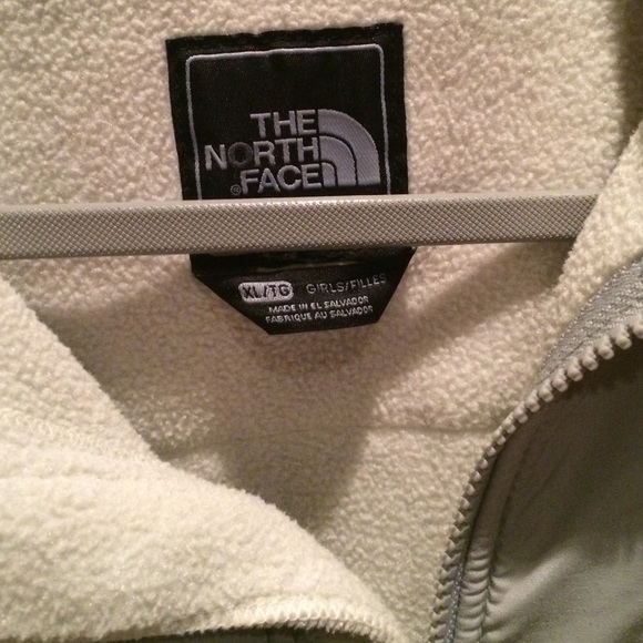 North face Denali jacket - Picture 2 of 3