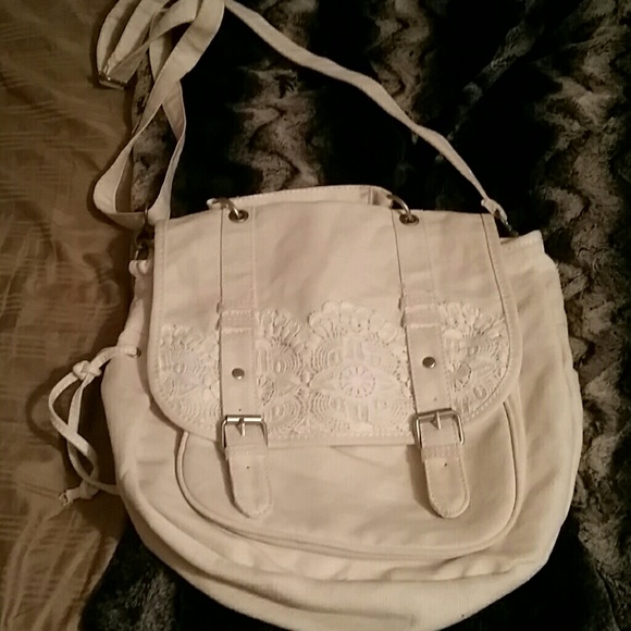 Crossbody purse