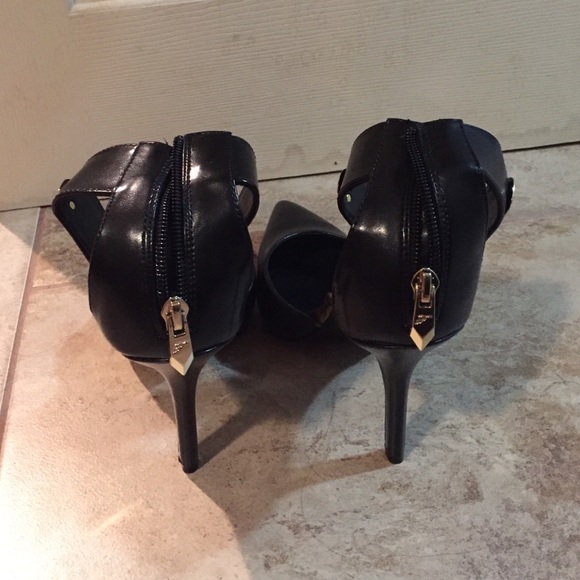 Fergie black/gold stilettos with ankle strap!