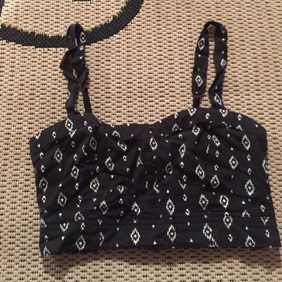 (s) Aeropostale crop top