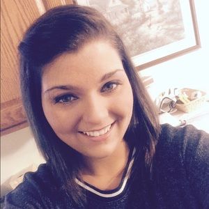 Meet your Posher, Gabrielle