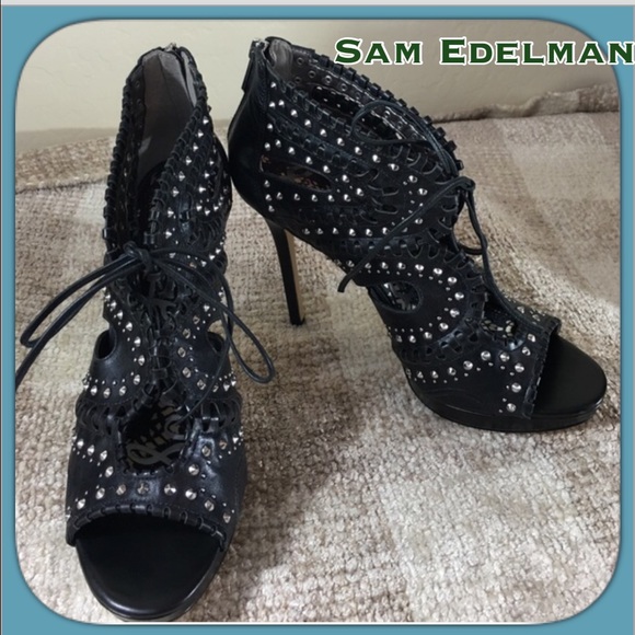 Sam Edelman Shoes - Sam Edelman 🌟Black Leather Studded Lace Up Heels