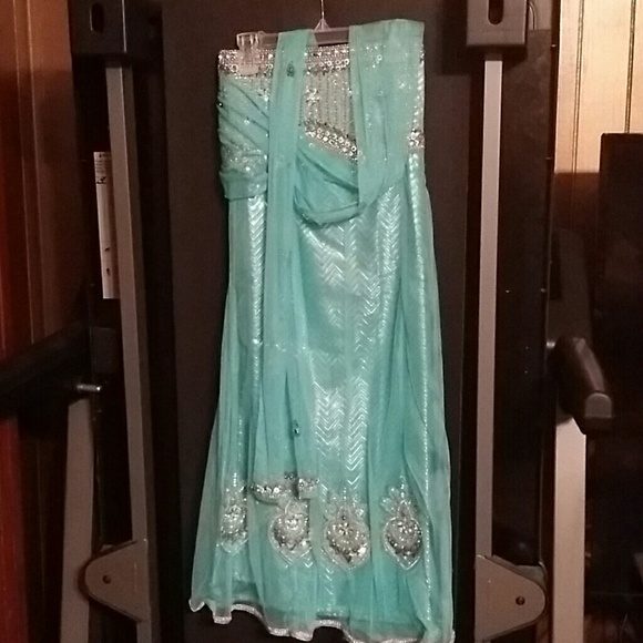 Two Piece girls outfit from India. Worn only once.
