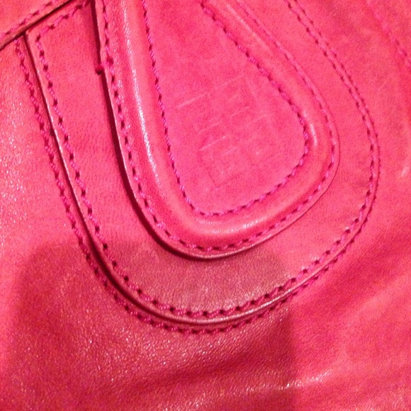 Authentic Givenchy - Picture 2 of 4