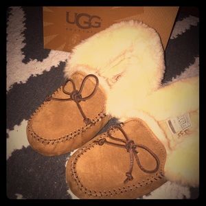 Brand new Ugg moccasins size 6